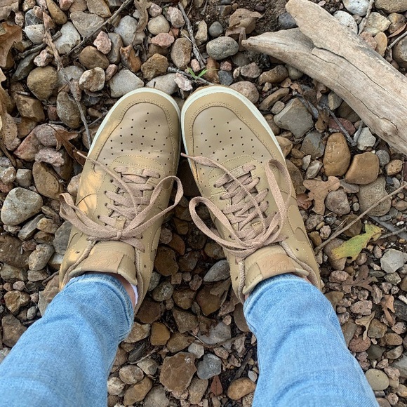 Nike Air Force 1 07’ - Picture 6 of 10